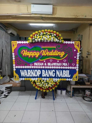 Papan Bunga di Grogol Utara